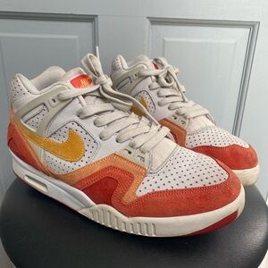 Nike Air Tech Challenge II Light Bone Laser Orange